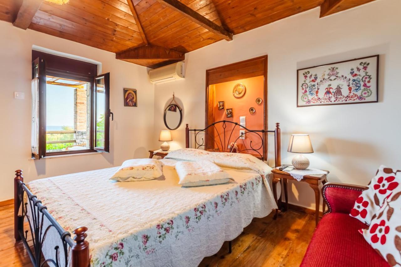 Petalidi Olive Garden Stone House Near The Beach Ngoại thất bức ảnh